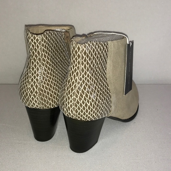 Vionic boots - Picture 2 of 5